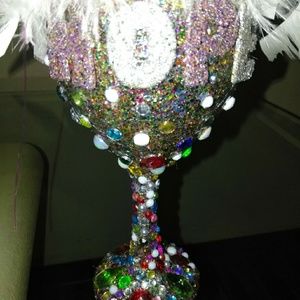 Candle holder that says"Hope"